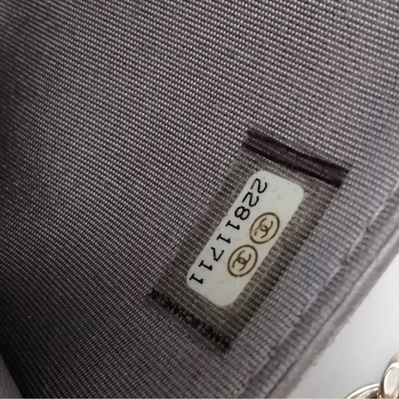 CHANEL STUDDED LEATHER WOC Shoulder/Crossbody Bag GHW - Picture 12 of 12